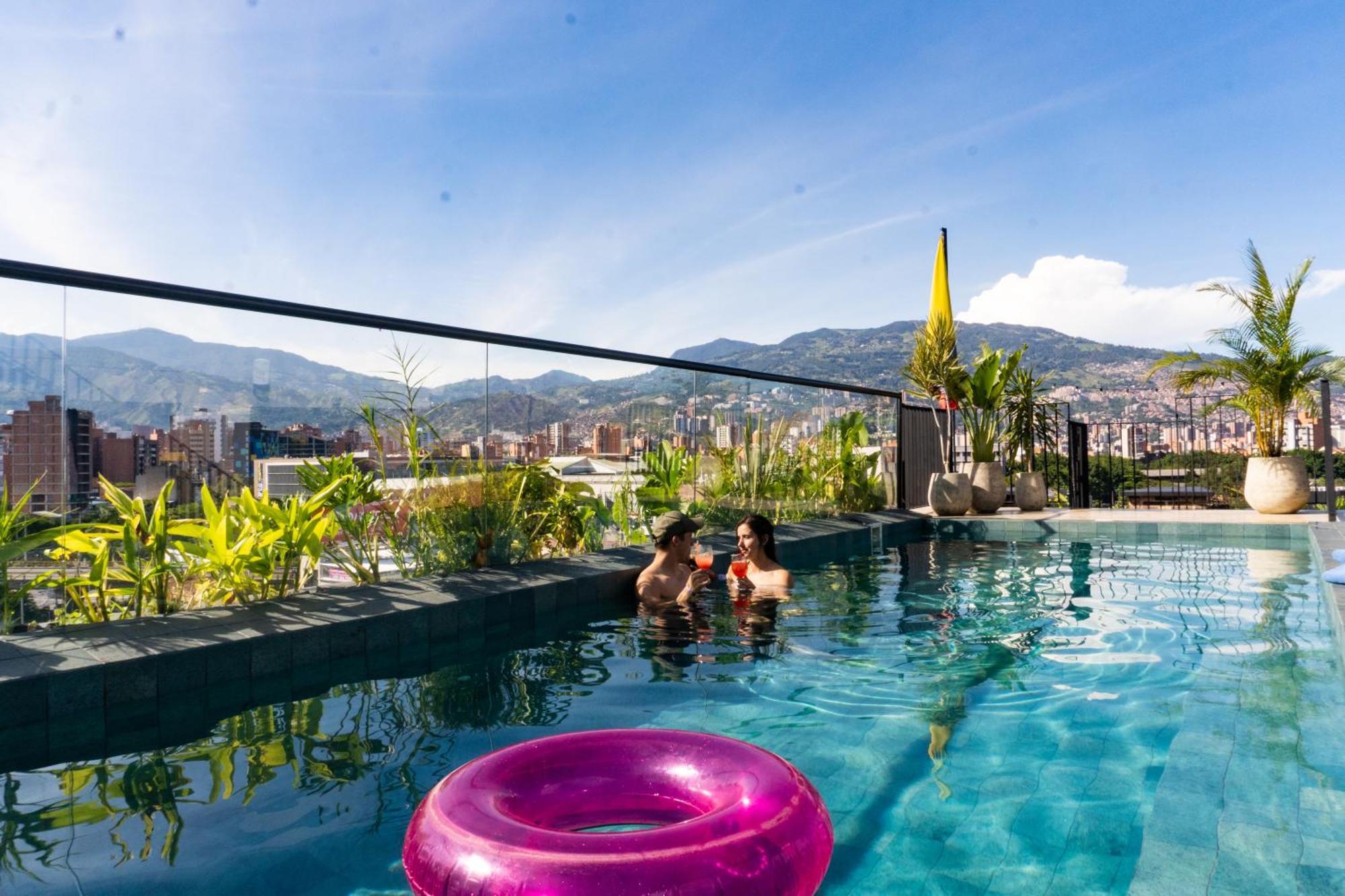 Los Patios Cool Living Medellín Exterior foto